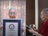 90 वर्षीय 'गेमर ग्रँडमा'ची गोष्टच न्यारी; गिनीज बुकमध्ये रेकॉर्ड भारी - Marathi News | 90 year old youtube gamer hamako mori gaming grandma guinness record sss | Latest tech Photos at Lokmat.com