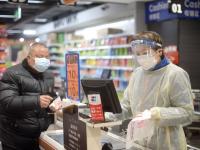 coronavirus: लॉकडाऊनचे निर्बंध शिथील झाल्यावर घराबाहेर पडताना अशी घ्या स्वतची काळजी, अन्यथा... - Marathi News | coronavirus: Take care of yourself when leaving the house after the lockdown BKP | Latest health Photos at Lokmat.com