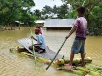 आसाममध्ये पावसाचा कहर; भूस्खलनामुळे हाहाकार, २० जणांचा मृत्यू - Marathi News | Landslide in Assam's Barak Valley; at least 20 dead, several injured rkp | Latest national Photos at Lokmat.com