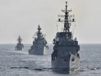 LACवरील तणावादरम्यान भारत आणि जपानमध्ये झाला मोठा करार, आता चीनला पळता भुई थोडी होणार - Marathi News | A big deal was struck between India and Japan during the LAC tensions | Latest national Photos at Lokmat.com