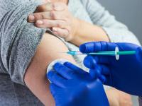 coronavirus: ऑक्सफर्डची कोरोना लस सुरक्षित की असुरक्षित?, समोर आली मोठी माहिती… - Marathi News | coronavirus: Oxford's corona vaccine safe or unsafe? big information came to the fore | Latest health Photos at Lokmat.com