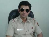 पोलीस अधिकाऱ्याच्या गलिच्छ कारनाम्यामुळे हादरलेले दिल्ली पोलीस दल - Marathi News | Delhi Police shaken by police officer's dirty exploits | Latest crime Photos at Lokmat.com