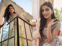 काम हवंय तर घालवावी लागणार एक रात्र, दिग्दर्शकाने अभिनेत्रीला सांगितले होते तडजोड करायला - Marathi News | If you want to work, you have to spend one night, the director had told Actress Donal Bisht to compromise | Latest filmy Photos at Lokmat.com