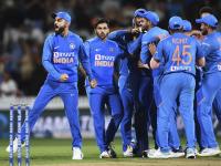 Asia Cup 2021 : आशिया चषक स्पर्धेत लोकेश राहुलकडे टीम इंडियाचं नेतृत्व; BCCI टीम B मैदानावर उतरवणार, जाणून घ्या Playing XI - Marathi News | India likely to send second-string side for Asia Cup 2021 amid tight schedule, know probable playing XI | Latest cricket Photos at Lokmat.com