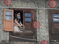 CoronaVirus: कोरोनाला घाबरून खिडक्या, दारे बंद करू नका! एम्सच्या डॉक्टरांनी सांगितले 'काय करावे, करू नये' - Marathi News | Don't close windows, doors in fear of Corona Virus! AIIMS doctor says 'do's and don'ts' at stay home | Latest national Photos at Lokmat.com