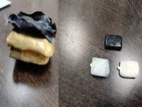 कंडोममध्ये ५० लाखांचं सोनं घालून प्रायव्हेट पार्टमध्ये लपवलं; NCB चे अधिकारी झाले अवाक् - Marathi News | 50 lakh gold in a condom and hidden in a private part; NCB officials were surprised | Latest crime Photos at Lokmat.com