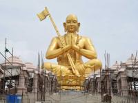 Ramanujacharya Statue: २१६ फूट उंची, १ हजार कोटी रुपये खर्च, अशी आहेत स्टॅच्यू ऑफ इक्वॅलिटीची खास वैशिष्ट्ये - Marathi News | Ramanujacharya Statue: 216 feet high, cost Rs.1000 crore, these are the special features of the Statue of Equality | Latest national Photos at Lokmat.com
