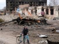 Russia Ukraine War: रशियाकडून भयानक संहार, युक्रेनमधील मारियोपोल शहर बेचिराख, ५ हजार नागरिक ठार - Marathi News | Russia Ukraine War: Massacre in the Russian city of Mariupol, Bechirakh, 5,000 civilians killed | Latest international Photos at Lokmat.com