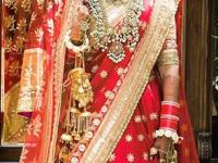 Shopping Tips For Lehenga: लग्नासाठी महागडा लेहेंगा खरेदी करताना लक्षात ठेवा ८ गोष्टी, नाहीतर चुकीची खरेदी करून पस्तावाल - Marathi News | 9 Things to be keep in mind while purchasing lehenga or ghagra for wedding | Latest sakhi Photos at Lokmat.com
