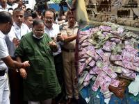 SSC Scam: आंघोळीला न्या, कपडे घालून द्या, डाएट सांभाळा; पार्थ चॅटर्जींचं 'वजन' ईडीला पडतंय 'भारी' - Marathi News | Due to excess weight of Partha Chatji in the custody of ED, ED had to provide various facilities | Latest national Photos at Lokmat.com