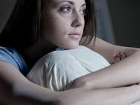 How to Sleep Fast in 5 Minutes : डोक्यात सतत विचार, रात्री लवकर झोपच येत नाही? ५ उपाय करा, पडल्या पडल्या शांत झोपाल - Marathi News | How to Sleep Fast in 5 Minutes : 5 Simple Ways to Fall Asleep Fast | Latest sakhi Photos at Lokmat.com