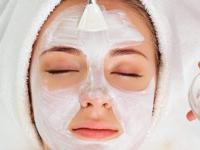 फेशियल केल्यानंतर ग्लो जास्त दिवस टिकवण्यासाठी ६ टिप्स; चेहरा दिसेल टवटवीत, फ्रेश - Marathi News | How to get Facial glow last longer : Use 6 tips to make your facial glow last longer | Latest sakhi Photos at Lokmat.com