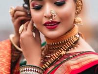 नथीचा नखरा.. गुढी पाडव्याला नथ घालायची आहे? पाहा नथींचे ८ डिझाइन्स- सुंदर- पारंपरिक आणि मॉर्डर्न - Marathi News | 8 Nath Designs For The Traditional Maharashtrian Look | Latest sakhi Photos at Lokmat.com