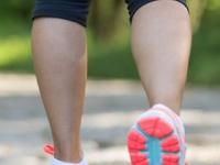 रोज पायी चालता तरी पोट १ इंचही कमी होईना? ५ कॉमन चुका टाळा, कमी वेळात येईल स्लिम लूक - Marathi News | Walking Mistakes to Avoid For Weight Loss : Five Common Walking Mistakes to Avoid | Latest sakhi Photos at Lokmat.com