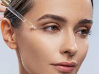 संत्री खाऊन साल फेकू नका, त्वचेसाठी ‘असा’ करा उपयोग, चेहऱ्यावर येईल चमचमता ग्लो - Marathi News | Homemade oil for young and beautiful skin, How to use orange peels for glowing skin | Latest sakhi Photos at Lokmat.com