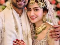 शोएब मलिकची तिसरी पत्नी सना जावेद नक्की आहे तरी कोण? शोएबशी लग्नाचा निर्णय तिने घेतला कारण.. - Marathi News | Who is Sana Javed, the new Mrs. Shoaib Malik? | Latest sakhi Photos at Lokmat.com