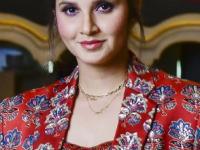 प्रेमासाठी किंमत मोजली पण स्वाभिमान नाही सोडला! सानिया मिर्झाच्या घटस्फोटाची चर्चा आणि... - Marathi News | 10 Interesting Facts About Sania Mirza | Latest sakhi Photos at Lokmat.com