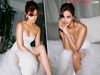 परी म्हणू की सुंदरा... दिशा पाटनीच्या फोटोशूटची सोशल मीडियावर चर्चा; चाहत्यांना पाडली भुरळ - Marathi News | Disha Patani looks stunning in her latest photoshoot see photos | Latest filmy Photos at Lokmat.com