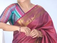 काय सांगता विद्या बालनकडे आहेत फक्त २५ साड्या? आणि त्या साड्याही अशा आहेत की.... - Marathi News | Vidya Balan reveals she only has 25 sarees in her collection | Latest sakhi Photos at Lokmat.com