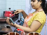 ७ सुपरस्मार्ट सुपरस्मार्ट किचन टिप्स- स्वयंपाक होईल झटपट! पसारा न करता स्वयंपाक करण्याचं पाहा सिक्रेट - Marathi News | 7 supersmart kitchen tips useful for every woman, useful kitchen tips, how to work smartly in kitchen | Latest sakhi Photos at Lokmat.com