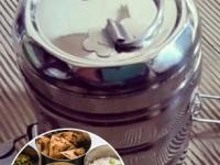 स्टिलच्या डब्यातून भाजीचं सगळं तेल बाहेर येतं? ४ टिप्स, घट्ट लागेल डबा, १ थेंबही तेल सांडणार नाही - Marathi News | Easy Hacks How To Stop Vegetable Oil From Leaking out Of Steel Tiffin | Latest sakhi Photos at Lokmat.com