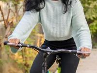 वजन वाढणार नाही, हृदय- फुफ्फुस ठणठणीत राहील- फक्त १ काम करा, सायकल आहे का घरात? - Marathi News | world bicycle day, benefits of cycling, remedies for weight loss, how to maintain health of heart and lungs | Latest sakhi Photos at Lokmat.com