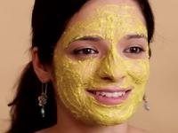 चेहऱ्याचं सौंदर्य दिवसेंदिवस वाढेल! फक्त चमचाभर तूप घेऊन 'हा' उपाय करा, पिंपल्स- ॲक्ने गायब - Marathi News | how to make cream using ghee, ayurvedic method of making cream for face, best home remedies for glowing skin, how to get rid of pigmentation, dark spots, acne and pimples | Latest sakhi Photos at Lokmat.com