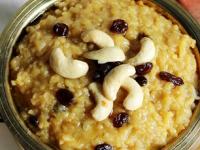 नवरात्रीला देवीच्या नैवेद्यासाठी झटपट करता येणारे ८ गोड पदार्थ- कमी वेळेत करा चवदार नैवेद्य.. - Marathi News | 7 most easy and simple recipe for navratri naivedya, navratri naivedya recipe, 7 sweet dish or bhog for godess in navratri | Latest sakhi Photos at Lokmat.com