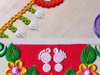 Navratri Special : ५ मिनिटांत काढा पट्टीची रांगोळी, पाहा डिझाइन -नवरात्रीत दारासमोर काढा सुरेख पाऊलं.. - Marathi News | Navratri Rangoli : Navratri 2024 Easy Laxmi Paul Rangoli Designs For Navratri Easy Rangoli | Latest sakhi Photos at Lokmat.com