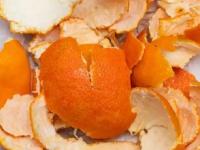 संत्री- मोसंबीच्या सालींचे तुम्ही विचारही केला नसेल एवढे भन्नाट उपयोग, ६ खास टिप्स... - Marathi News | 6 amazing uses of orange peels, how to reuse orange peel | Latest sakhi Photos at Lokmat.com