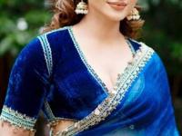 उर्वशी रौतेलाने घातलेले ७ डिझाईनर ब्लाऊज, हात-दंडही दिसतात बारीक आणि मिळतो रॉयल लूक - Marathi News | 7 designer blouses worn by Urvashi Rautela, this Diwali try fashionable blouse | Latest sakhi Photos at Lokmat.com