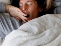 उद्यापासून पहाटे लवकर उठायचंय? ६ टिप्स- गजर होण्यापूर्वी जाग येईल-तडक लागाल कामाला... - Marathi News | Adopt These 6 Habits To Wake Up Early In Morning In Winter Best Morning Routine How To Wake Up Early During Winter Season | Latest sakhi Photos at Lokmat.com