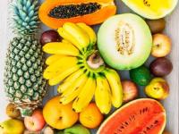 Winter Food: रसरशीत फळांचा मेवा, हृदयविकार दूर ठेवा; हिवाळ्यात आवर्जून खा 'ही' फळं! - Marathi News | Winter Food: Eat juicy fruits, keep heart disease away; definitely eat 'these' fruits in winter! | Latest sakhi Photos at Lokmat.com