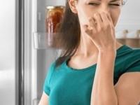 फ्रिज छान स्वच्छ केला पण दुर्गंधीचे काय? फक्त चमचाभर चहा पावडर ६ प्रकारे वापरा, पाहा जादू... - Marathi News | 6 Best Ways to Rid Your Refrigerator of Smells How to remove bad smell in fridge 6 brilliant hacks to remove odour from your fridge | Latest sakhi Photos at Lokmat.com