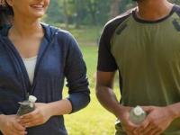 मुलींशी मैत्री करताना मुलांचं काय चुकतं आणि तुटते मैत्री? कधीच विसरु नका ७ गोष्टी - Marathi News | see how you should behave in platonic friendship | Latest sakhi Photos at Lokmat.com