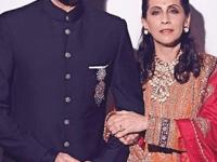 आज तो स्टार, पण एकेकाळी ‘तिने’ दिली साथ! सेलिब्रिटी जोडपे, ज्यांच्या बायकोने केले जीवाचे रान... - Marathi News | 5 Celebrity Wives Who Supported Their Husbands Financially During Their Struggle Days | Latest sakhi Photos at Lokmat.com