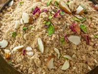 राम नवमी २०२५: धणे पंजिरीचा नैवेद्य तर हवाच, ‘अशी’ करा पारंपरिक स्वादिष्ट पंजिरी! - Marathi News | Ram Navami 2025: Panjiri naivedya for ram, how to make dhaniya panjiri at home, simple and easy recipe of making panjiri for ram navami | Latest sakhi Photos at Lokmat.com