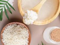 त्वचेसाठी वापरा हा खास राईस मास्क.. मऊ-सुंदर-स्वच्छ त्वचा मिळवा महिनाभरात - Marathi News | Use this special rice mask for your skin.. Get soft, beautiful, clean skin in a month | Latest sakhi Photos at Lokmat.com