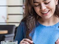 म्हणून दुपारच्या जेवणासोबत ताक पिणे आहे फायदेशीर! ताक पिण्याचे ७ आरोग्यदायी फायदे... - Marathi News | 7 Reasons To Drink Buttermilk With Lunch 7 Reasons To Drink Buttermilk With Lunch Everyday 7 Reasons To Have Buttermilk In Lunch Daily | Latest sakhi Photos at Lokmat.com