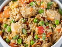 डब्यात नेता येतील असे भाताचे '५' प्रकार , मोजून २० मिनिटांचे काम, गार भातही लागेल चविष्ट - Marathi News | '5' types of rice that can be carried in tiffin | Latest sakhi Photos at Lokmat.com