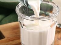 World Milk Day : दूध म्हणजे पूर्णान्न, पाहा दुधाचे ५ पदार्थ - लहानमोठ्या सर्वांना आवडतील - Marathi News | World Milk Day: Milk is a complete food, see 5 milk dishes - everyone will love it | Latest sakhi Photos at Lokmat.com