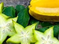 आंबट गोड स्टार फ्रुट फक्त चविष्ट नाही तर आहे फार पौष्टिक, पाहा किती फायदे आहेत - Marathi News | Sweet and sour star fruit is not only delicious but also very nutritious, see how many benefits it has | Latest sakhi Photos at Lokmat.com