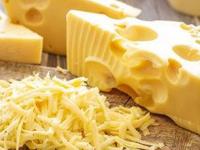 सतत चीज खाल्ल्यानं कोलन कॅन्सरचा धोका, ज्यात त्यात चीज घालण्यापूर्वी वाचा ते नेमकं खावं किती.. - Marathi News | Eating too much cheese regularly increases the risk of colon cancer | Latest sakhi Photos at Lokmat.com