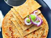 कोण म्हणतं, वेटलॉससाठी पराठा खाणं सोडा? पराठ्याचे पौष्टिक ८ स्टफिंग्ज-वजन होईल झरझर कमी... - Marathi News | 8 Healthy Fillings To Make Paratha Weight Loss Friendly 8 Must Try Healthy Weight Loss Paratha Recipes 8 tasty and healthy stuffed parathas for weight loss | Latest sakhi Photos at Lokmat.com