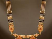 Vati Mangalsutra Designs : दोन वाट्या मंगळसुत्राचे २० डिझाइन्स, गौरी-गणपतीच्या सणांसाठी खास नवे आकर्षक पॅटर्न - Marathi News | Latest Vati Mangalsutra Designs : Long Vati Mangalsutra Designs | Latest sakhi Photos at Lokmat.com