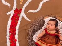 गणपती बाप्पाच्या थीमवर करा चिमुकल्यांचं फोटोशूट; ८ भन्नाट आयडिया- दिसतील बाळंही गोंडस - Marathi News | Ganesh Chaturthi Theme Baby Photoshoot : Ganesh Chaturthi Baby PhotoShoot 8 Ideas | Latest sakhi Photos at Lokmat.com