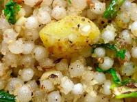 Navratri 2025 : साबुदाणा खिचडी चिकट-कडक होते? ७ टिप्स, नवरात्रात करा मऊ परफेक्ट साबुदाणा खिचडी - Marathi News | Navratri 2025 How To Make Perfect Sabudana Khichdi : Sabudana Khichdi Making Tips Sabudana Khichci Tricks | Latest sakhi Photos at Lokmat.com