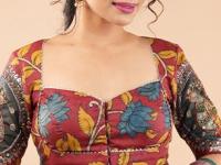 Blouse Designs : ब्लाऊजचा पुढचा गळा साधा गोल शिवता? पाहा पुढच्या गळ्याचे १० फॅशनेबल डिझाइन्स - Marathi News | Blouse Neck Design Blouse Front Neck Design : Latest Blouse Neck Design Front Neck | Latest sakhi Photos at Lokmat.com