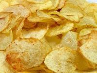 Navratri 2025 : उपवासाला ५ मिनिटांत करा बटाट्याचे चिप्स, बटाटा न उकडता-न वाळवता पटकन होतील - Marathi News | Navratri 2025 : How To Make Potato Chips at Home Potato Chips Making Process | Latest sakhi Photos at Lokmat.com