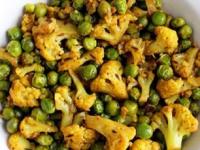 Winter Special food: ताज्या मटारचे ६ पदार्थ, नावं वाचून तोंडाला पाणी सुटेल इतके चमचमीत - Marathi News | Winter Special food: 6 fresh green pea dishes, so delicious recipes | Latest sakhi Photos at Lokmat.com